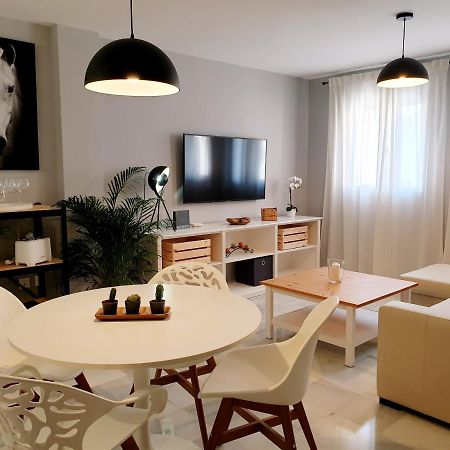Sherryflat Palacio - Parking 赫雷斯 外观 照片
