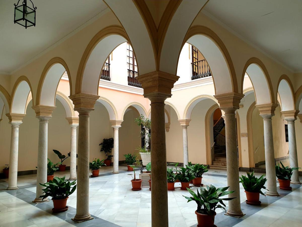 Sherryflat Palacio - Parking 赫雷斯 外观 照片
